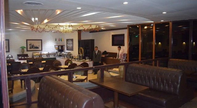 The Janpath Hotel, Забронировать Отель Отели Нью-Дели с завтраком, Завтраки