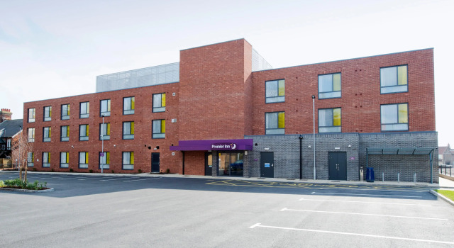 Premier Inn Felixstowe Town Centre, Забронировать Отель Отели Англии 3 звезды, 3*