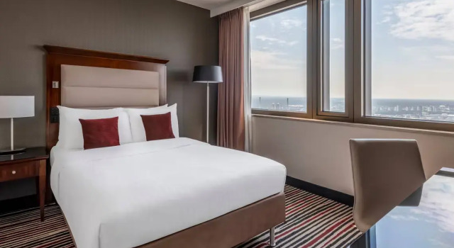 Номер Deluxe Frankfurt Marriott Hotel