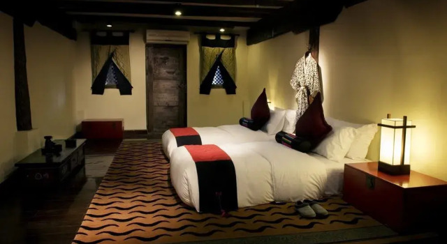 Banyan Tree Ringha, Book Hotel Shangri-La Yunnan