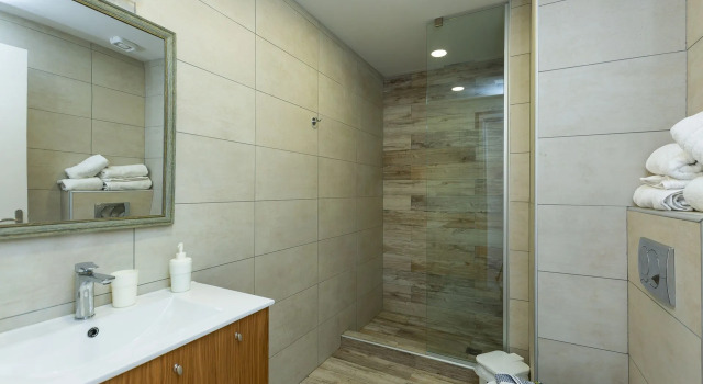 Полулюкс Meltemi Coast Suites
