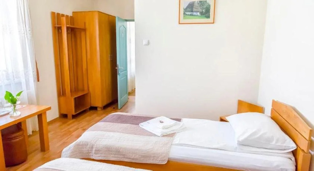 Pension Floare de Colti, Rezerwuj Hotel Baia Mare 