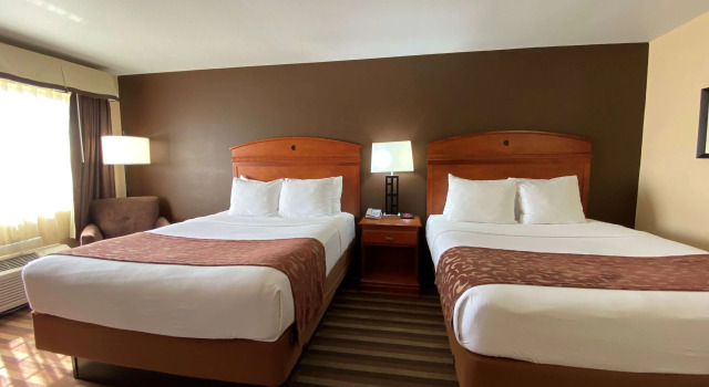 Четырёхместный номер Standard Best Western Manhattan Inn