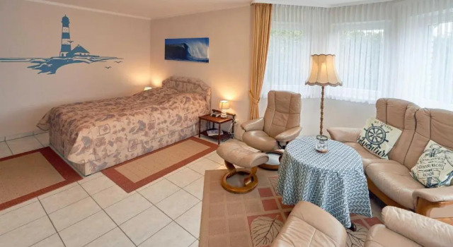 Коттедж c 1 комнатой Ferienhaus Binz - Apt. 02