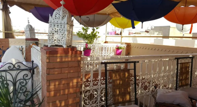 Camera Deluxe Riad Johnboy