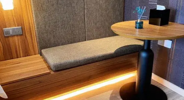 HomeinnsPlus Hotel（Shanghai Pudong International Airport East Station Branch), Varaa Hotelli Pudong Shanghai