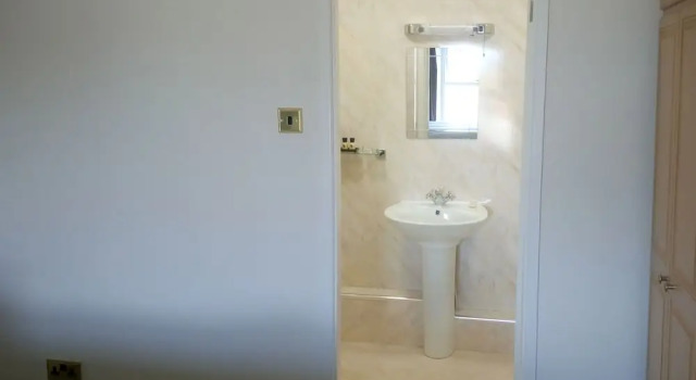 Трёхместный номер Standard с видом на море Byrdir House