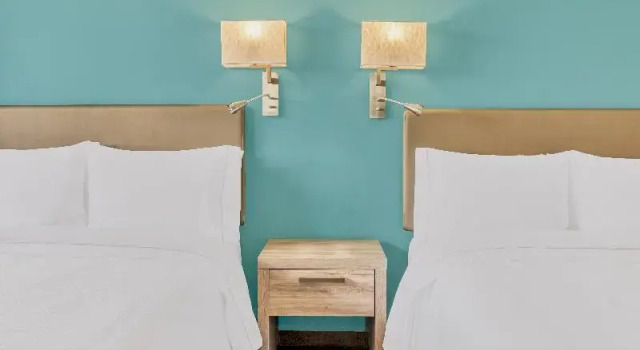 Четырёхместный номер Executive с балконом Fiesta Inn Oaxaca