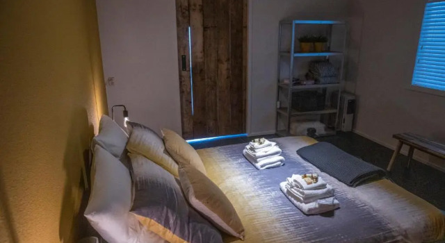 de Slaapstudio, Book Hotel Hoteller i Frisian lakes med pool, Swimmingpool