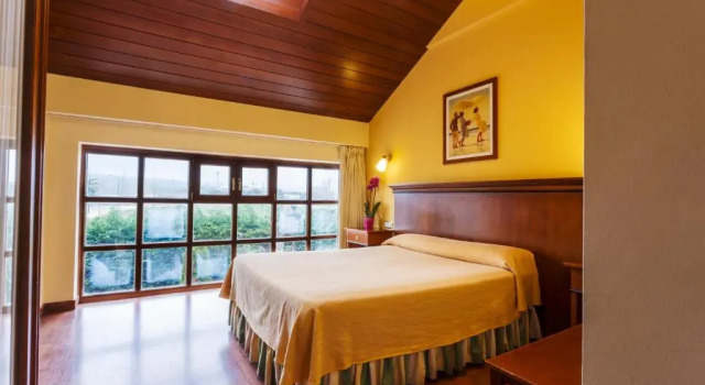 Двухместный номер Standard Hotel Azofra