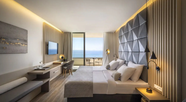 Номер Luxury с балконом и с видом на море Aminess Laurel Khalani Hotel