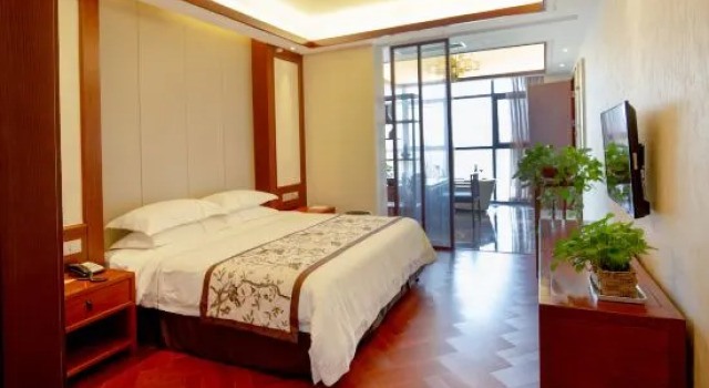 Люкс Deluxe Kangyuan Ginkgo Ecological Hotel