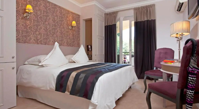 Двухместный номер с террасой Deluxe Le Vallon de Valrugues Hotel Spa & Villas