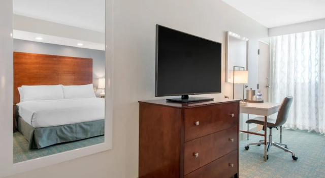 Двухместный номер Standard Holiday Inn Orlando   Disney Springs® Area by IHG