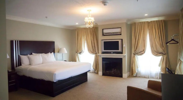 Номер Standard с видом на реку Niagara Crossing Hotel and Spa