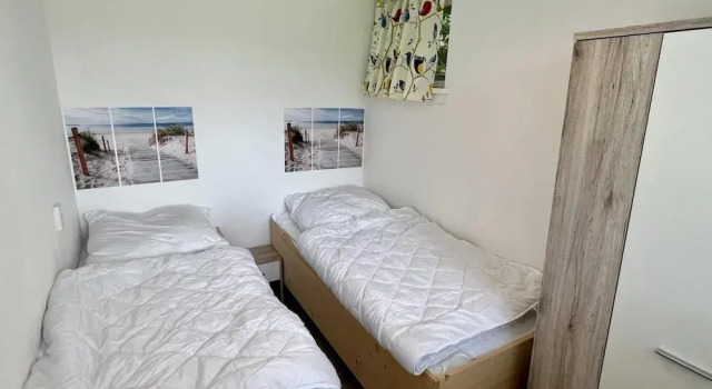 Pet-friendly Bungalow Near Beach