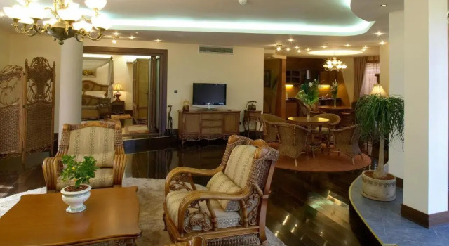 Апартаменты Executive Park Hotel Green Europe