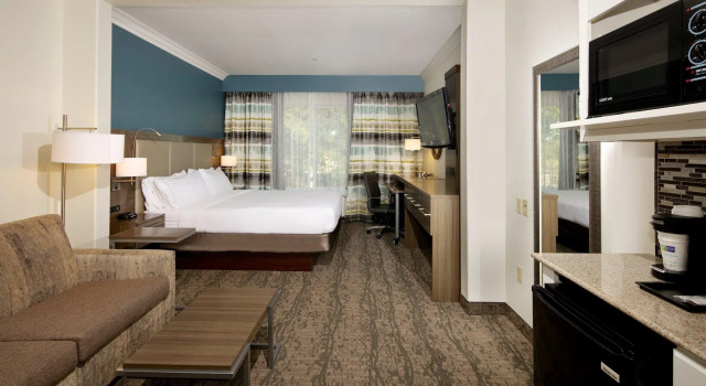 Двухместный номер Standard Holiday Inn Express Hotel & Suites - Paso Robles by IHG