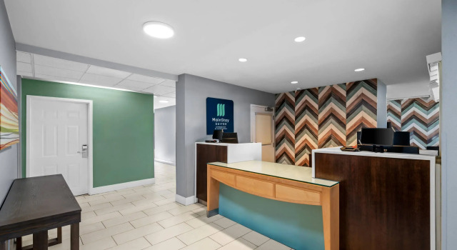 MainStay Suites Greensboro, Book Hotel Greensboro North Carolina