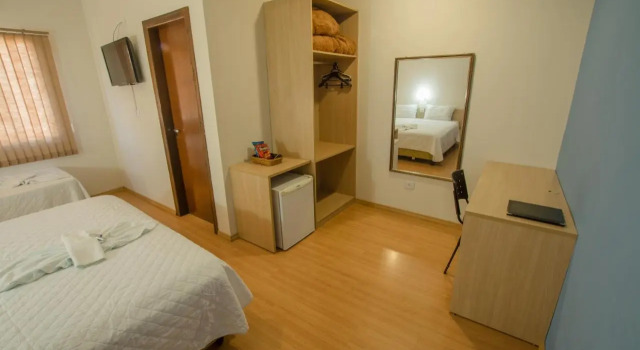 Hotel Dom Thomaz, Забронировать Отель Отели и гостиницы Жагуариива, Отель