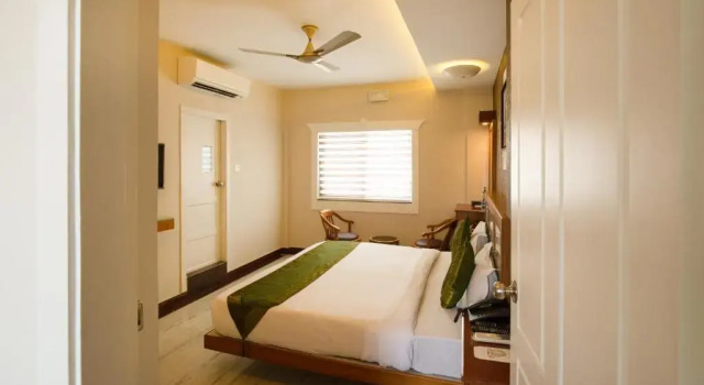 Номер Standard Treebo The Qasr