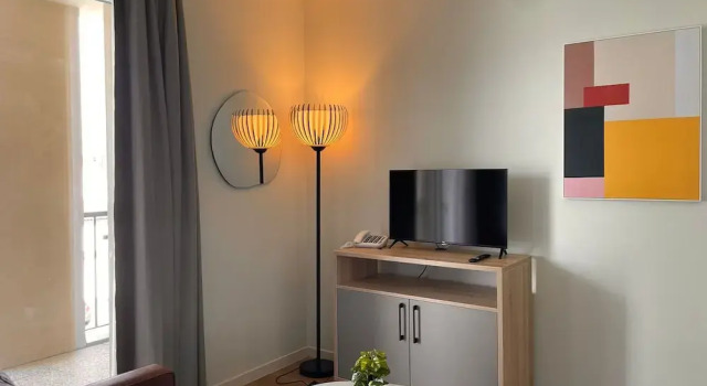 Апартаменты Zenao Apparthôtels Cognac