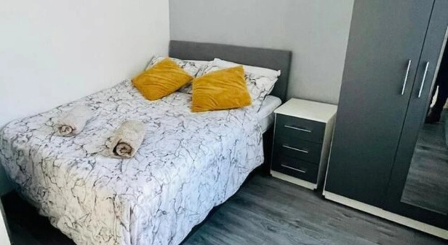 Stunning 4-bed House in Liverpool L15