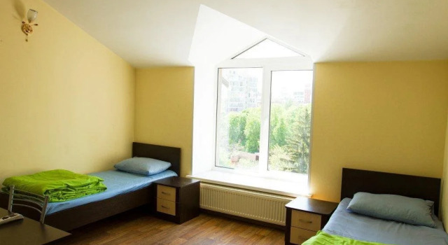 Check Inn Hotel&Hostel