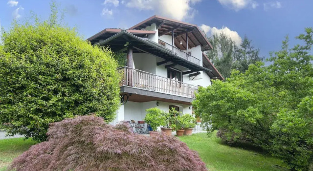 Апартаменты Villa La Verbanina Private Garden