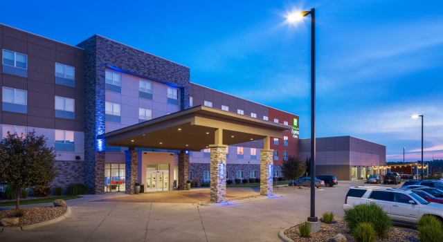 Holiday Inn Express & Suites Sioux City North - Event Center, an IHG Hotel, Reserva ahora Hotel Hoteles en Morningside con desayuno, Desayunos
