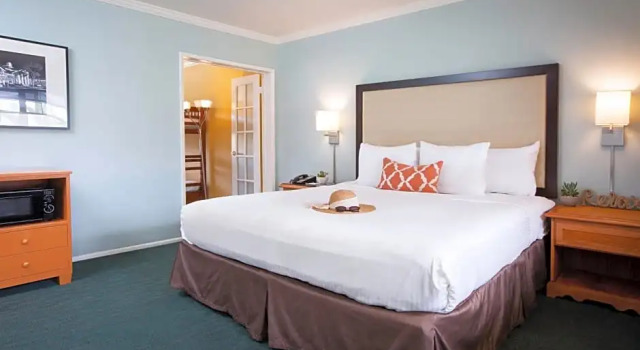Семейный номер Standard The Lafayette Hotel, Swim Club & Bungalows