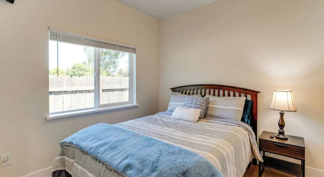 3 Mi to UC Davis: Retreat w/ Furnished Patio!, 예약 아파트 데이비스 캘리포니아