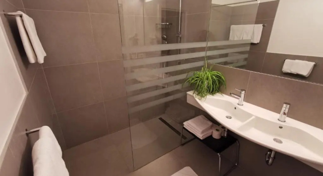 Апартаменты Hotel Adria