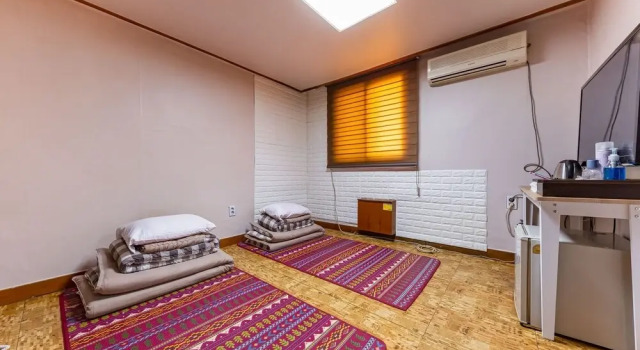 Hotel Pine Cheonan, 예약 호텔 Cheonan Chungcheongnam-Do