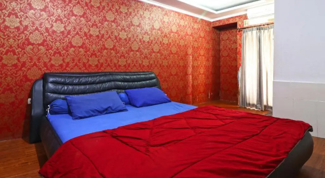 Апартаменты с 3 комнатами Minimalist and Cozy Studio Apartment at Gateway Ahmad Yani By Travelio
