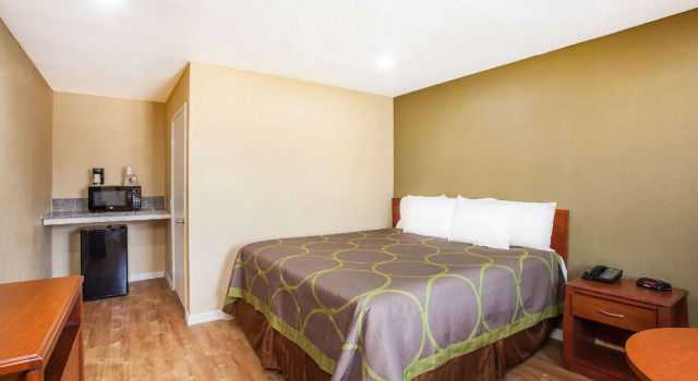 Двухместный номер Standard Super 8 by Wyndham Redlands/San Bernardino