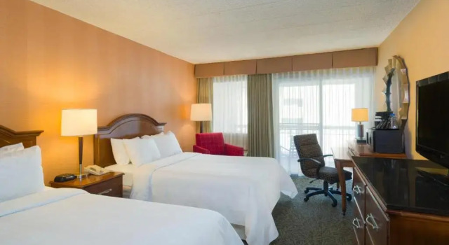 Четырёхместный номер Deluxe Toftrees Golf Resort