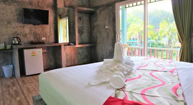 Двухместный номер Standard с балконом Tum Mai Kaew Lanta Resort