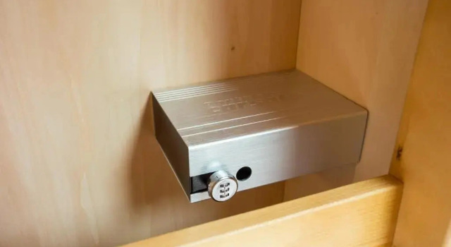 Seng i sovesal med bjergudsigt Mulan Hostel