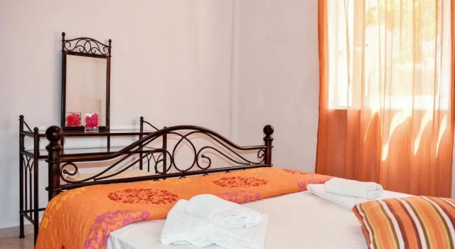 Семейные апартаменты с видом на море Ostrias House
