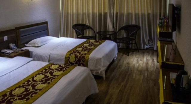 Mingguan Business Hotel Urumqi, Rezerwuj Hotel Urumqi Xinjiang