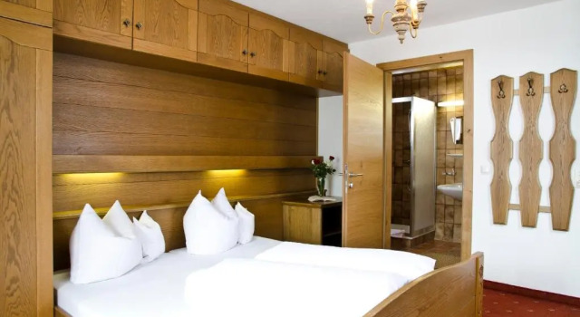Berghotel Rasis, Rezervovat Hotel Hotely v Tyrolsko s parkováním, Parkování