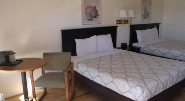 Четырёхместный номер Standard lodge on the river