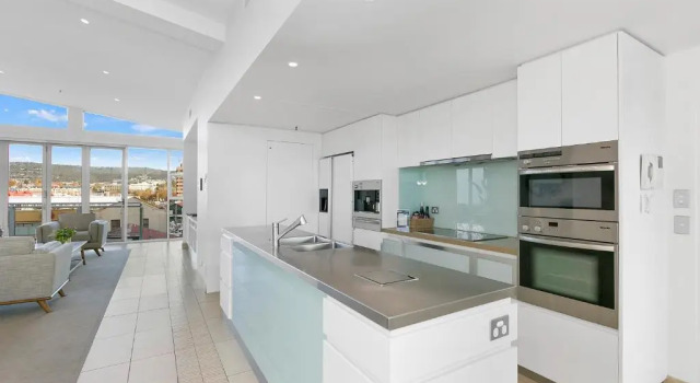 Апартаменты Пентхаус с 3 комнатами Sullivans Cove Apartments