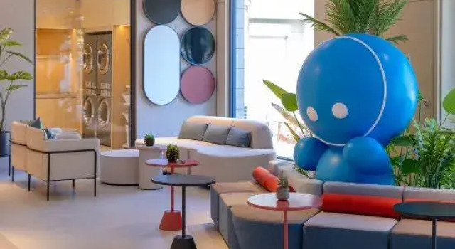 Home Inn · Neo (Zaozhuang Yicheng District Government Branch), Prenota Hotel Hotel a Shandong con parcheggio, Parcheggio