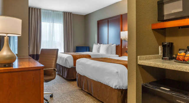 Четырёхместный номер Standard Comfort Inn & Suites Boise Airport