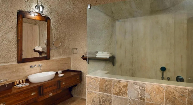 Люкс с видом на сад Seraphim Cave Suites & SPA