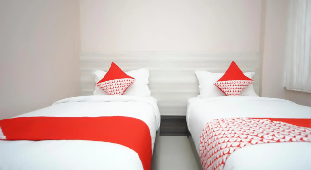 Двухместный номер Standard Super OYO 270 Madinah Residence Syariah