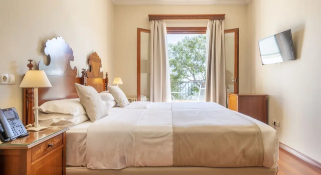 Двухместный номер с балконом Hotel Cala Fornells