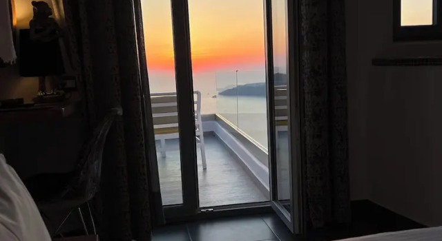 Люкс Deluxe с видом на море Unique Suites